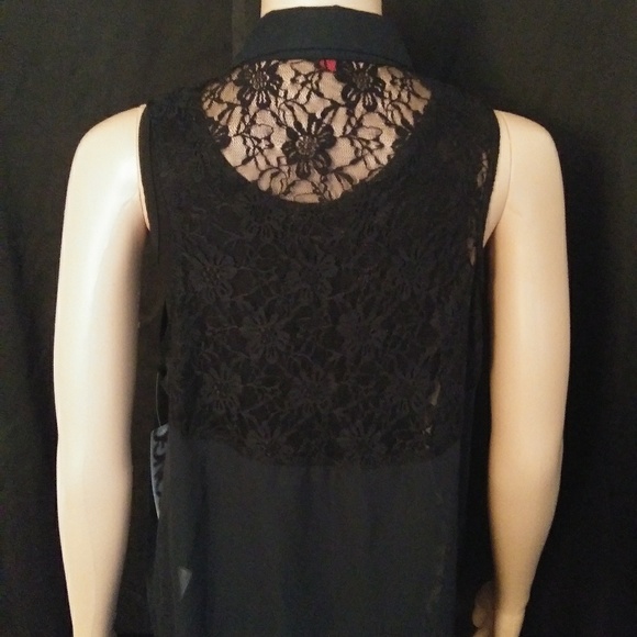 Top - Picture 2 of 2